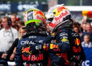 爱游戏中国-索伯车队鏖战雷诺车队，佩雷兹刷新纪录