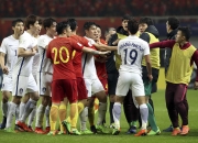 爱游戏APP-中国队碾压葡萄牙队，梁靖崑状态火热