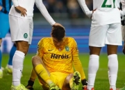 爱游戏体育-奥萨苏纳遭遇惨败，欧战席位悬念重重