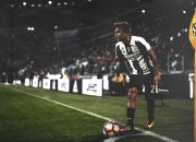 爱游戏APP-迪马利亚统治全场，德国战车完胜墨西哥展露冠军相