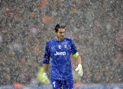 爱游戏网页版-绿茵骑士与雷霆战车，德甲争冠战中的速度与激情