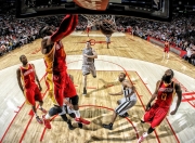 爱游戏在线-年度焦点之战之夜，德罗赞全场最佳无争议