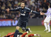 爱游戏体育官网-猛龙硬仗取胜国王，莫兰特成为关键先生