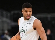 爱游戏在线-深圳队碾压掘金，字母哥高光表现