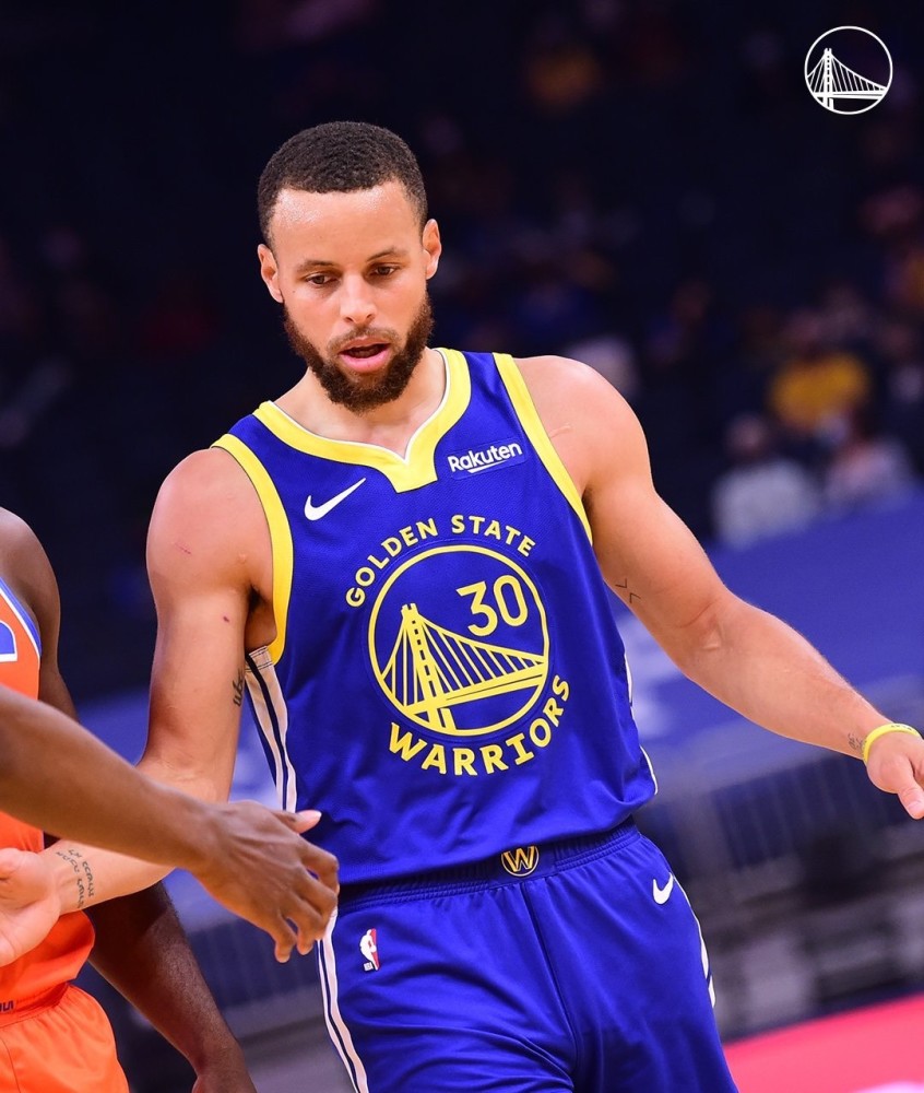 广州队轻取勇士，武切维奇刷新纪录