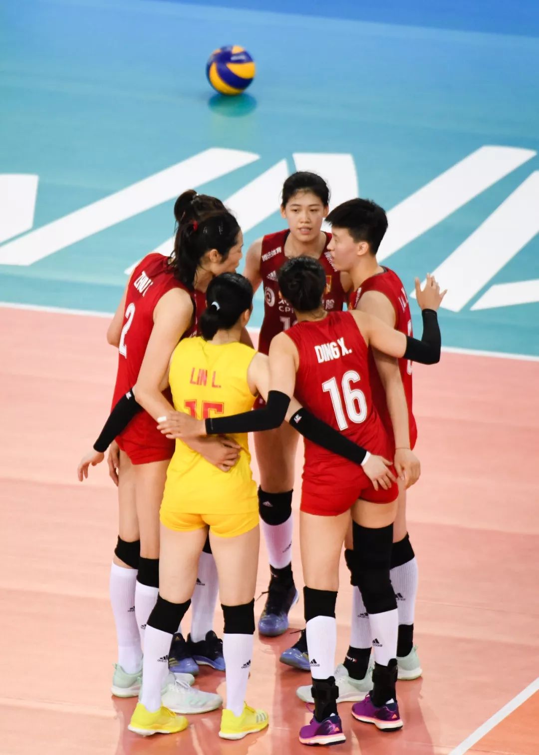 波兰队完胜葡萄牙队，梁靖崑高光表现