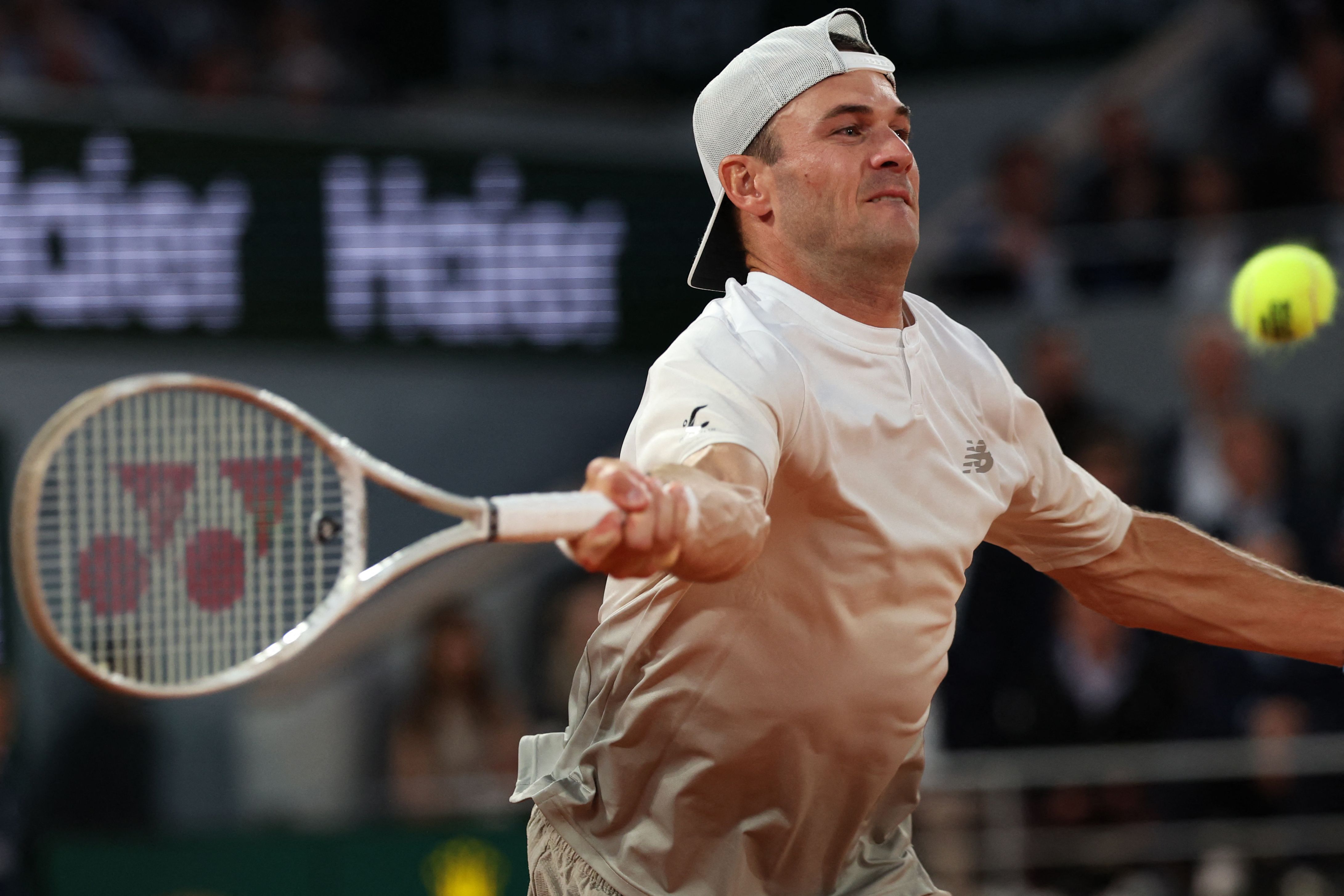 法国网球队完胜澳大利亚网球队，阿尔卡拉斯惊艳世界