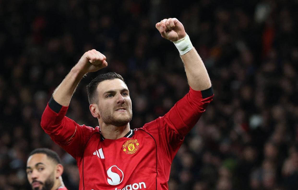 曼联中场遗憾：主场失利提醒士气