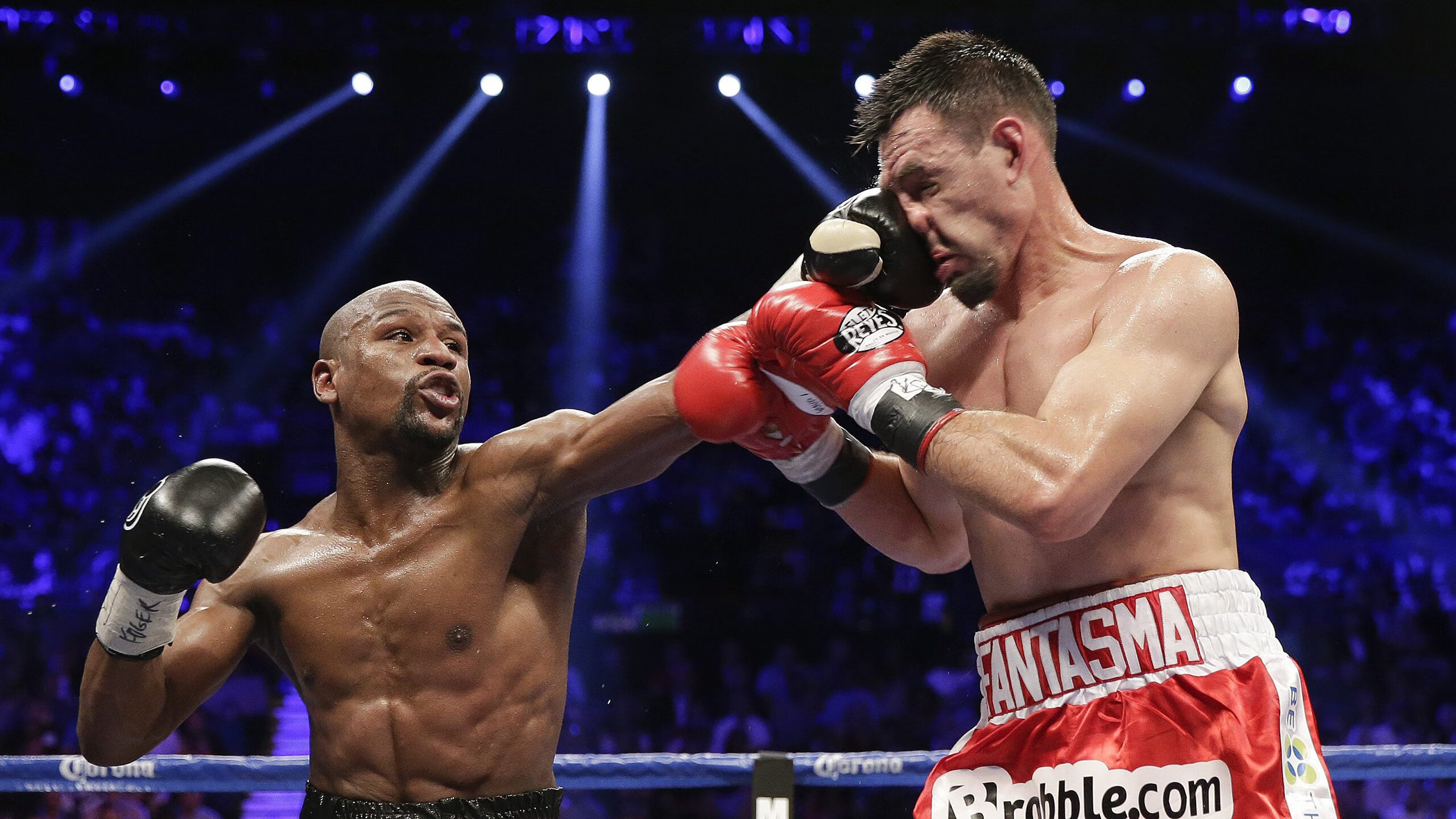 赛道上的逆袭，塞恩斯火热状态引领索伯车队逆转梅赛德斯